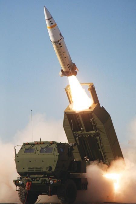 Irã diz ter bombardeado base secreta norte americana nos Emirados Árabes war